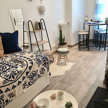 Cozy Nest Apartment Тулон Екстериор снимка